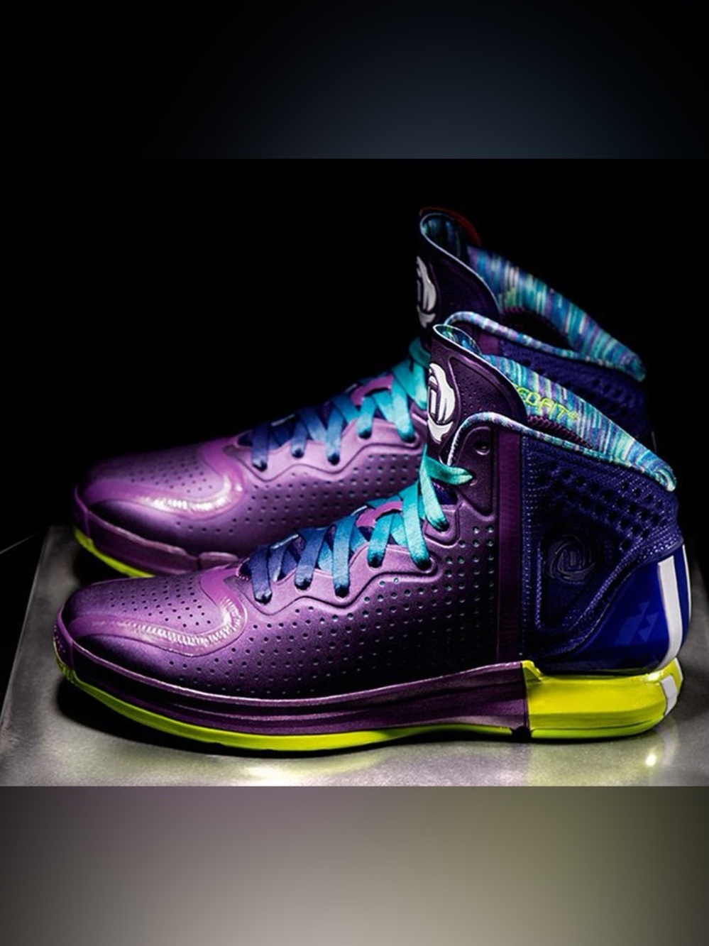 NWT adidas D Rose 4 ‘Chicago Nightfall’